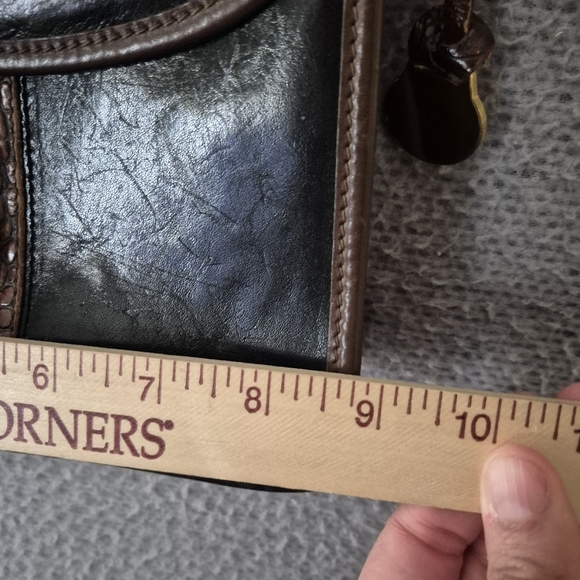 Vtg Brahmin Two-toned Black and Brown Leather Crossbody Bag Croc Embossed - Picture 2 of 13